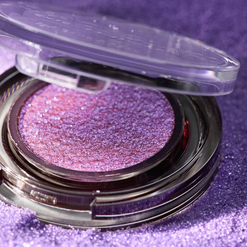 Catrice | Space Glam Chrome Eyeshadow | Duo Chrome, Highly