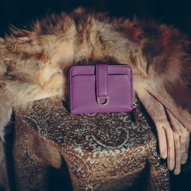 Vaultskin BELGRAVIA Women's Wallet with Zip Leather Wallet with RFID Protection, Purple, Minimalist