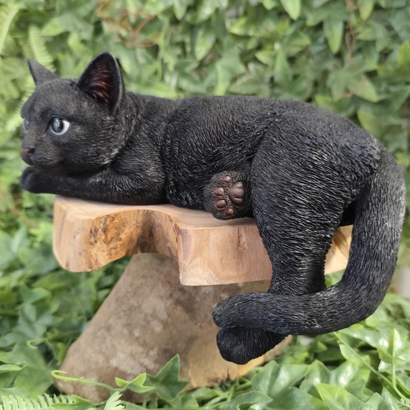 Vivid Arts - Laying Black Cat - XRL-DC61-D