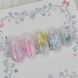 White floral handmade nail tip - Oval L / 화이트 플로럴 수제네일팁 - 오벌L