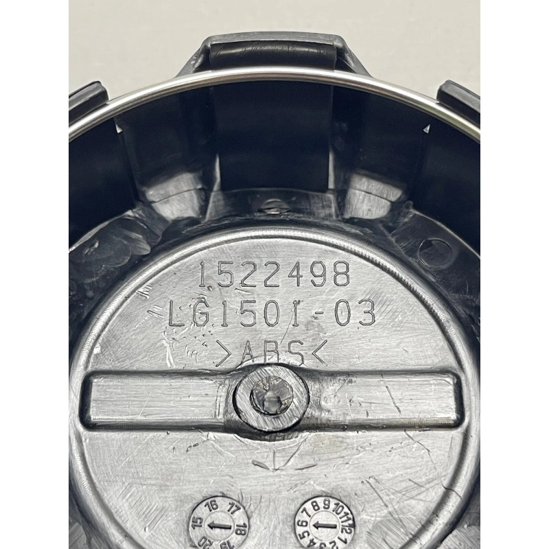 Polaris Black Snap In Wheel Center Cap 1522498