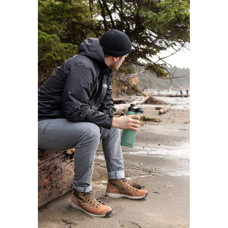 CamelBak Chute Mag 40oz Vacuum Insulated Stainless Steel Water Bottle,