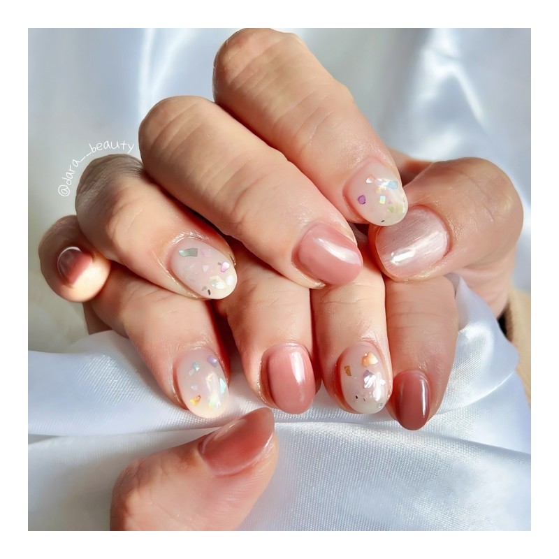 Dara Beauty February 2025 Art of the MonthMagnetic Gel Nails❣