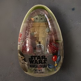 Pop Ups The Mandalorian® POP UPS! LOLLIPOP® in Plastic Egg perfect for Easter