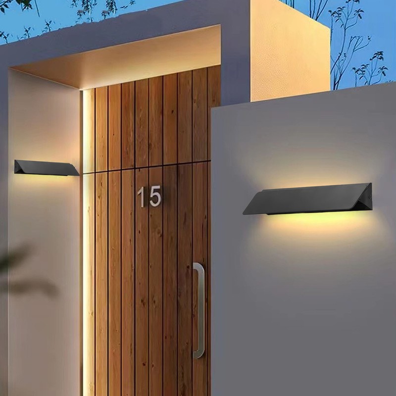 Black Indoor Wall Lights Warm Lighting 3000K Wall Mount Light