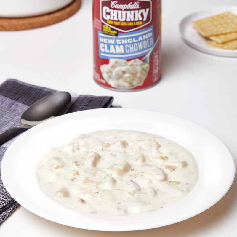 Campbell's Chunky Soup, New England Clam Chowder, 18.8 Ounce Can