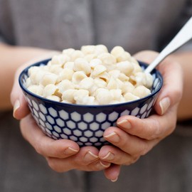 Annie's Organic Macaroni and Cheese, Shells and White Cheddar, 6 oz (Pack of 12)