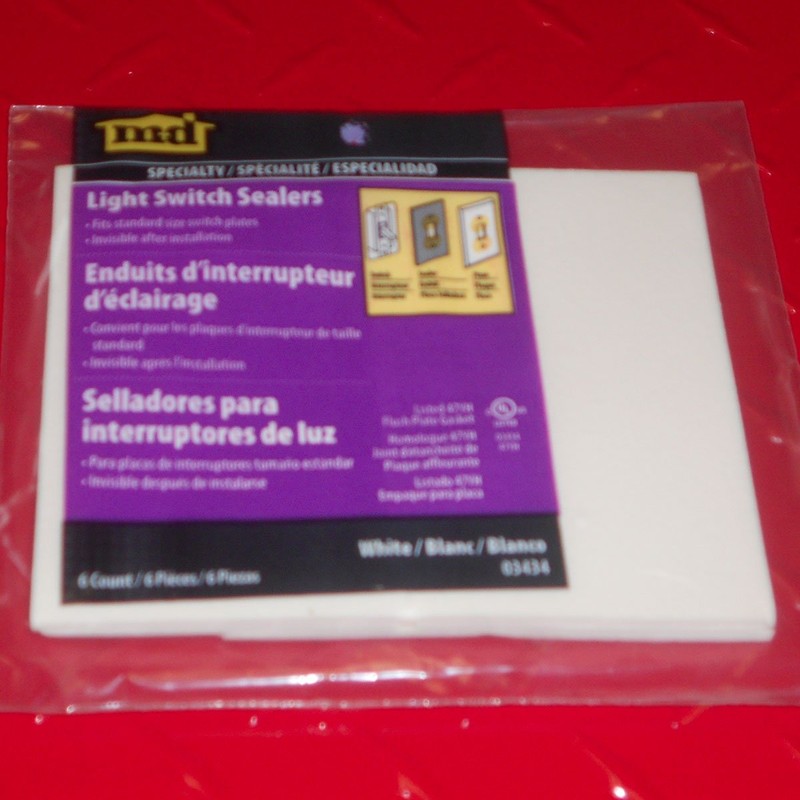 M-D Building Products 3434 M-D 0 Closed-Cell Insulating Wall Plate