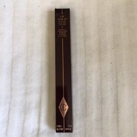 Charlotte Tilbury Lip Cheat Re-Shape & Re-Size Lip Liner BERRY NAUGHTY