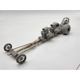 Unbranded 1960s Front Engine Dragster With Two V8s, 1/25 Scale Mode Kit