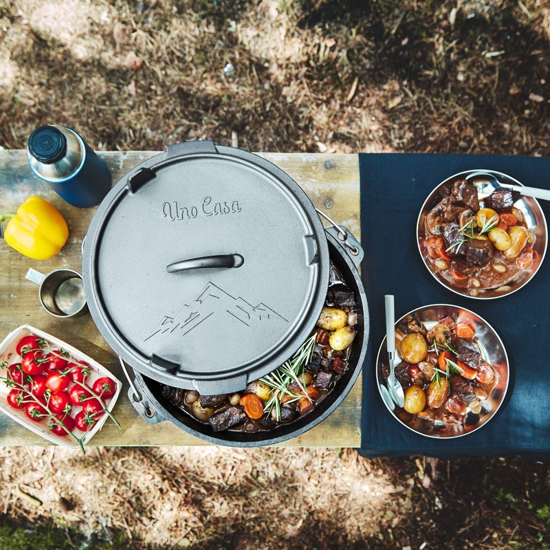 Uno Casa 6Qt Cast Iron Camping Dutch Oven with Lid