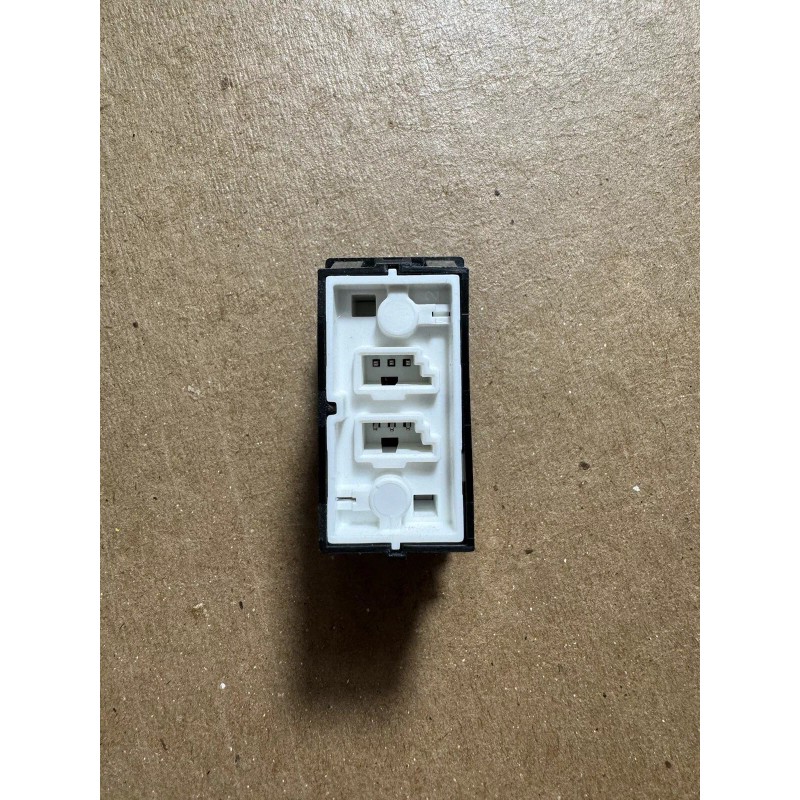 Kenworth Flood Light Lamp Switch P27-1244-001-0