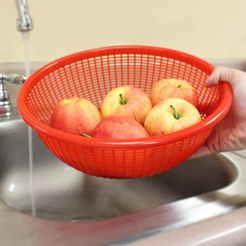 TrueCraftware- 10" x 3-1/2" Round Colander Strainer Basket Plastic- Strainer Basket Wash Vegetables Fruits Drain Cooked Pasta Food Strainer Drainer Basket Strainer Kitchen Essentials