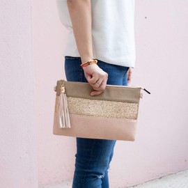 CRAZYCHIC - Women's Glitter Crossbody Bag - Sequin Clutch Evening Bag PU Leather - Sparkly Shoulder Bags - Party Night Out Purse Handbag - Wrist Strap Small Fashion Handbag - Pink