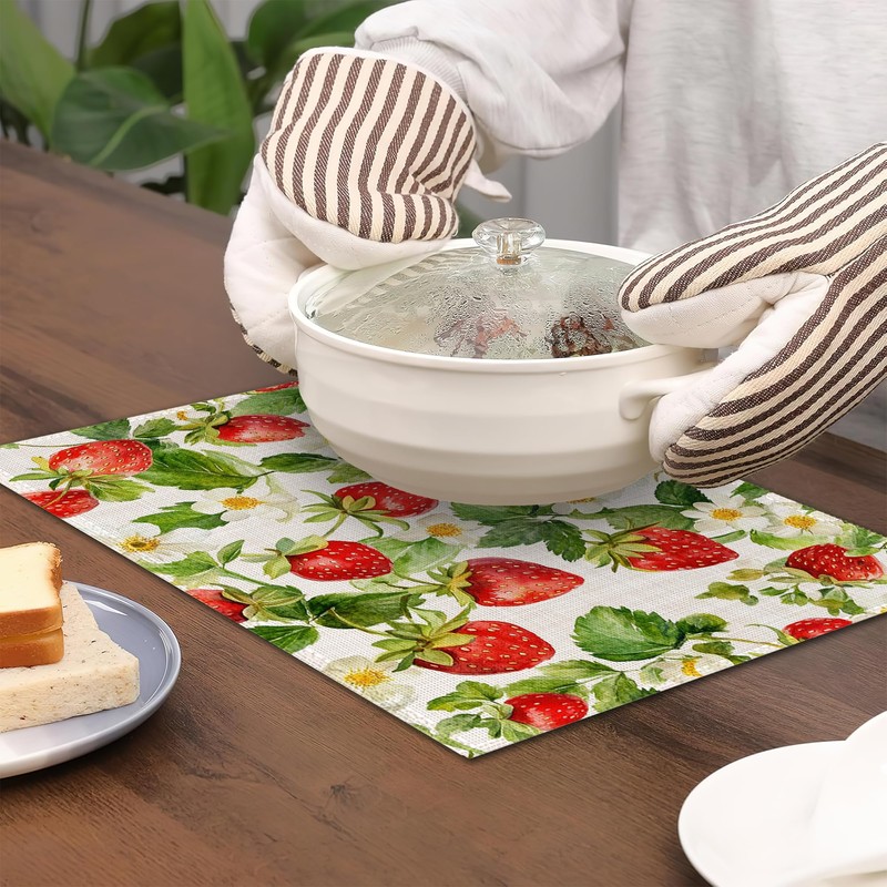 6 Pcs Placemats,Red Strawberry Placemats,Leaves Flower Table Mats Washable Recyclable