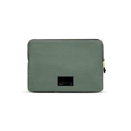 Native Union Ultralight Sleeve – Durable, Lightweight, Sustainable – Made of 100% Recycled Ripstop Fabric – Compatible with MacBook Pro 14" (2021 & Later) – Slate Green
