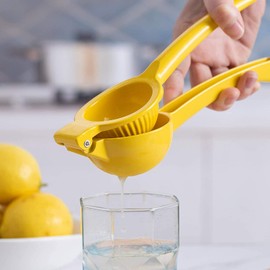 PIQIUQIU Lemon Squeezer - Metal Lime Squeezer - Manual Citrus Juicer with Handle Orange Squeezer Juicer Citrus Juicer Manual (Color Random)