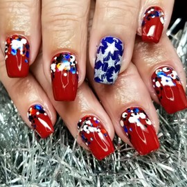 24Pcs 4th of July Press on Nails Medium Square Fake Nails with Glitter Star Sequins Design False Nails Independence Day Flag Glue on Nails Patriotic Stick on Nails Reusable Artificial Nails for Women