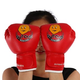 Wakects Kids Boxing Gloves with Velcro Fastening, Small Boxing Gloves for Children 3-12 Years, Training Gloves PU for Muay Thai, Kickboxing and Sandbag, Red