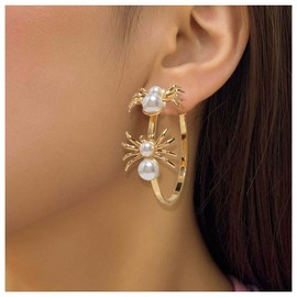 Allereyae Vintage Hollow Circle Drop Earrings Pearl Spider Dangle Earrings Gold Spider Circle Earrings Exaggerated Circle Huggie Hoop Earrings Jewelry for Women