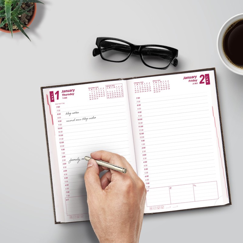 Brownline® 2026 Traditional Daily/Monthly Planner, Appointment Book, 12 Months, December