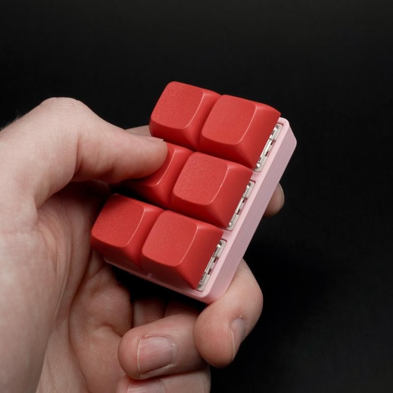 Strudel Pop - Mechanical Toaster Pastry - Style: Iced Strawberry