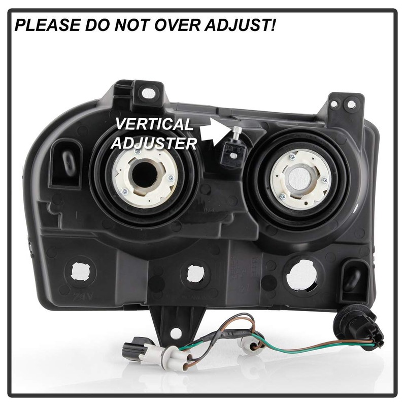 ACANII - For 2005-2010 Chrysler 300 Halogen Headlights Headlamps Head