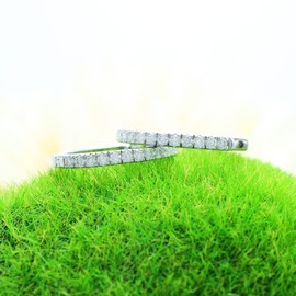 SAVEARTH DIAMONDS 1 1/10 ct. t.w Round Cut Lab Created G-H Color Moissanite Diamond Hoop Earrings In 14K White Gold Over Sterling Silver Jewelry For Women Engagement Wedding, (1.10 Cttw, VVS1 Clarity)