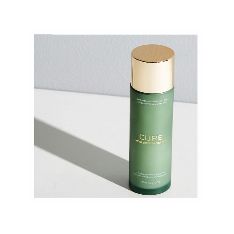 Kim Jung Moon Aloe 김정문알로에 큐어 하이드라 수딩 에멀젼 130ml