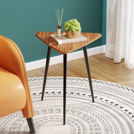 SAYGOER Small End Table Mid Century Triangle Side Table Unique Night Stand Rustic Farmhouse Bedside Table Retro Accent Sofa Table for Living Room Bedroom Easy Assembly,Walnut Oak