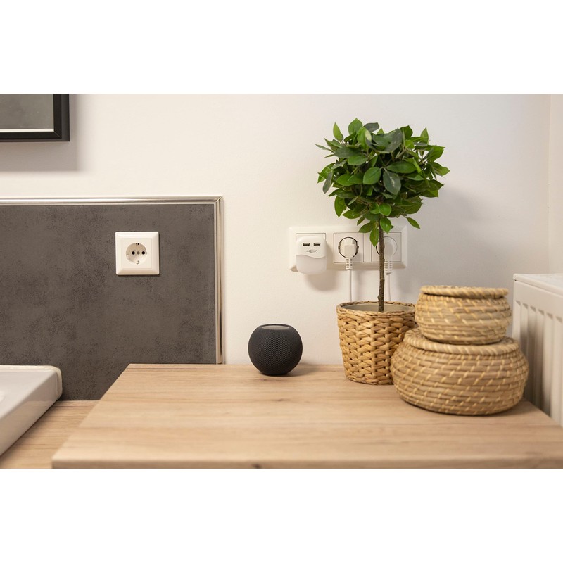 ANSMANN LED Night Light with Twilight Sensor & 2 x