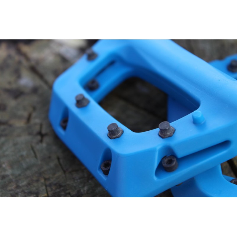 Eastern Nylon Linx Pedals 9/16 - Lightweight, High-Grip MTB &