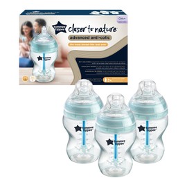 Tommee Tippee Anti-Colic Baby Bottles, Slow-Flow Breast-Like Teat and Unique Anti-Colic Venting System, 260ml, Pack of 3