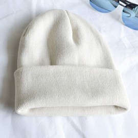 TYONMUJO Unisex Adult Knit Beanie for Men Women Warm Snug Hat Cap White