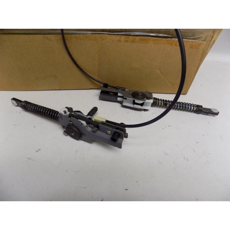 Ford New OEM 2002 Ford Explorer Mercury MoFront Left Seat