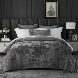 weigelia Velvet Quilts Queen Size Luxurious Soft Coverlet Striped Bedding Set Gray Quilt Set with 2 Matching Pillowcases, for All Season