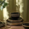 Christian Siriano Akoya Porcelain Dinnerware Set, 12-Piece - Dish Set