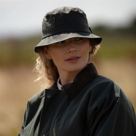 WALKER AND HAWKES - Olive 100% British Waxed Cotton Millerain Fabric Hanford Bucket Hat Unisex - Olive - XL (60cm)