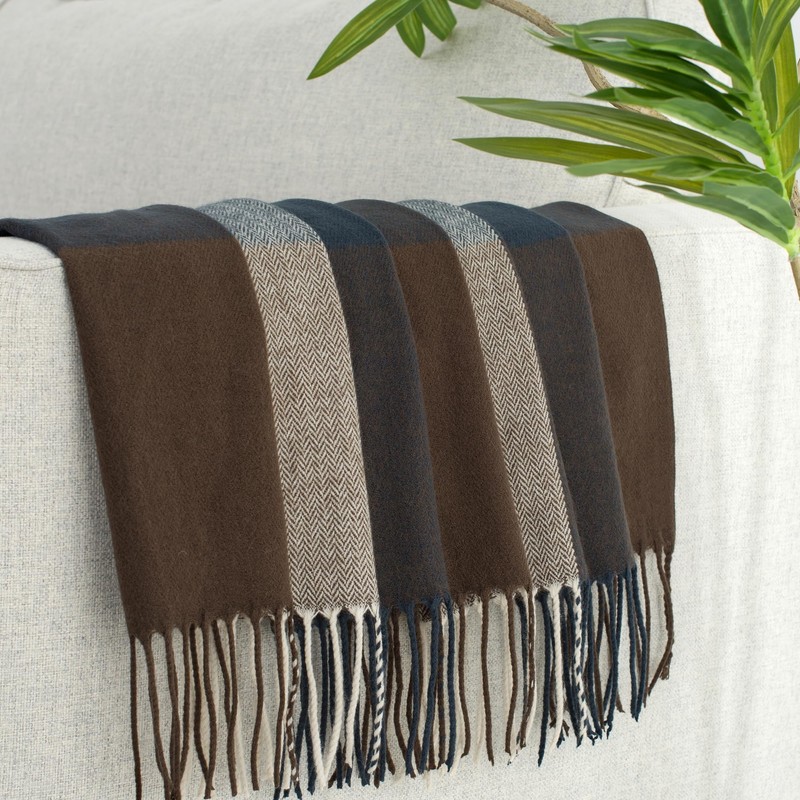 GINAMUSE Buffalo Plaid Throw Blanket for Couch with Tassels,50"X60" Soft