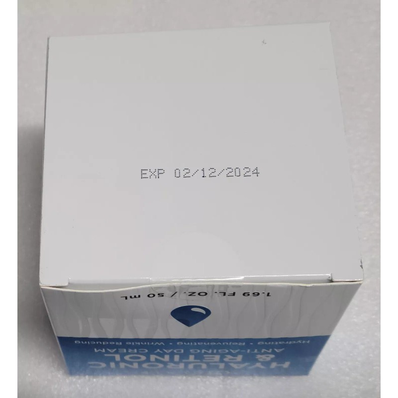 Retinol Clair Beauty Hyaluronic & Retinol Anti-aging Day Cream Evens