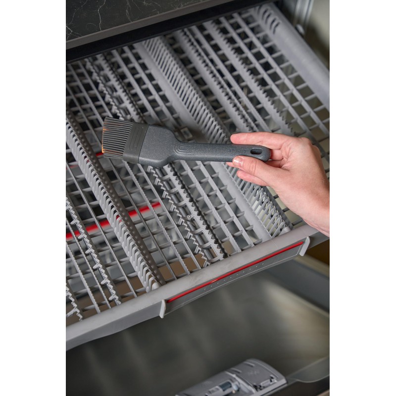 Zyliss Silicone Basting Brush - Heat-Resistant Non-Shedding Bristles with Center