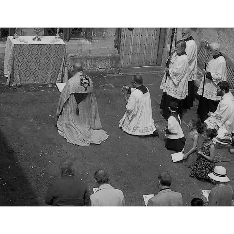 F.A. Dumont Prinknash Abbey Incense, Cathedral