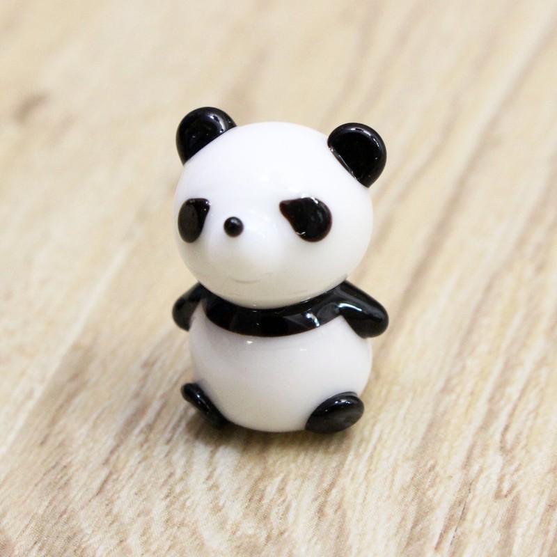 フォーカート 置物 ホワイト H18mm かわいい 手作り ガラス細工 パンタ゛さん CKK338