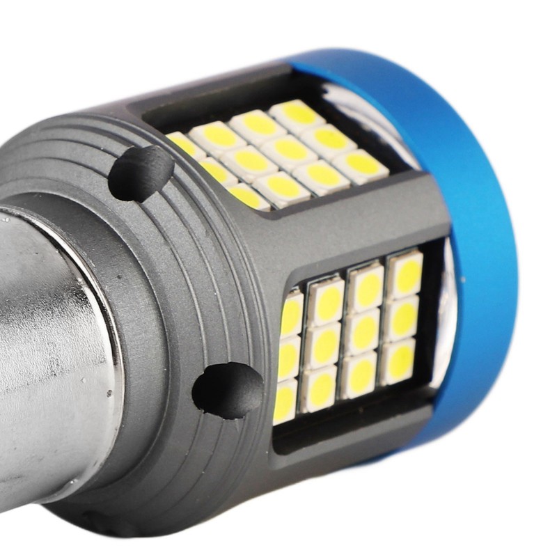 LED Motorcycle Headlight Bulb White High Brightness Wide View Aluminium