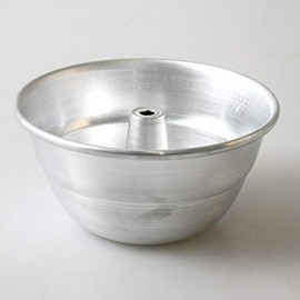 Pentole Agnelli Family Cooking Pastry Pudding Mould With Tube, Diameter 10 Cm.