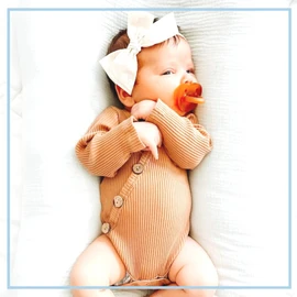 Simply Rubber Pacifiers - Preemie - Shorter Nipple (Less Gagging) - Small Newborn (0-6 mos) - Breastfed Babies - Rounded Nipple - 100% Natural Rubber - Easy to Clean - One-Piece Design