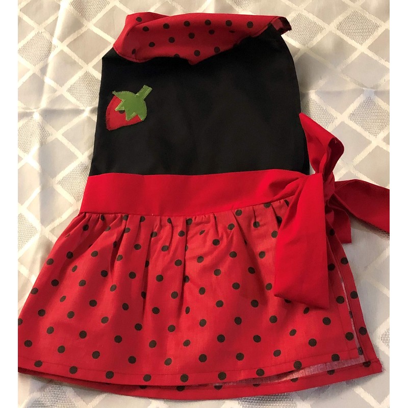 Dust Cover for OSTER. -Design: Strawberry/Red-Black Dots. - Blender dust