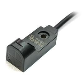 Taidacent 3 Wire DC12~24V Mini Metal Proximity Type Limit Switch Oil Resistant Waterproof Proximity Sensor Limit Switch (NPN Normally Closed, H4)
