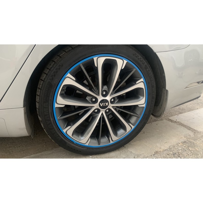 RimSavers RS-1 Alloy Wheel Protector Black Universal Fit - Up