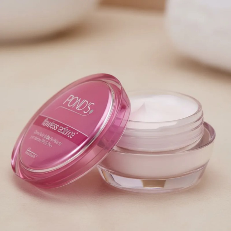 Crema Facial Ponds Flawless Radiance Fps Grs Todo Tipo Piel
